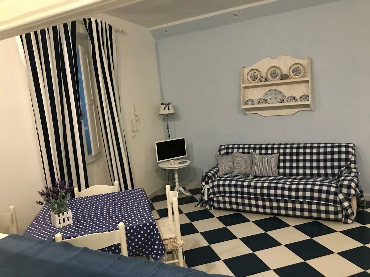 Light Blue Guest House Alghero 0*,  Italy