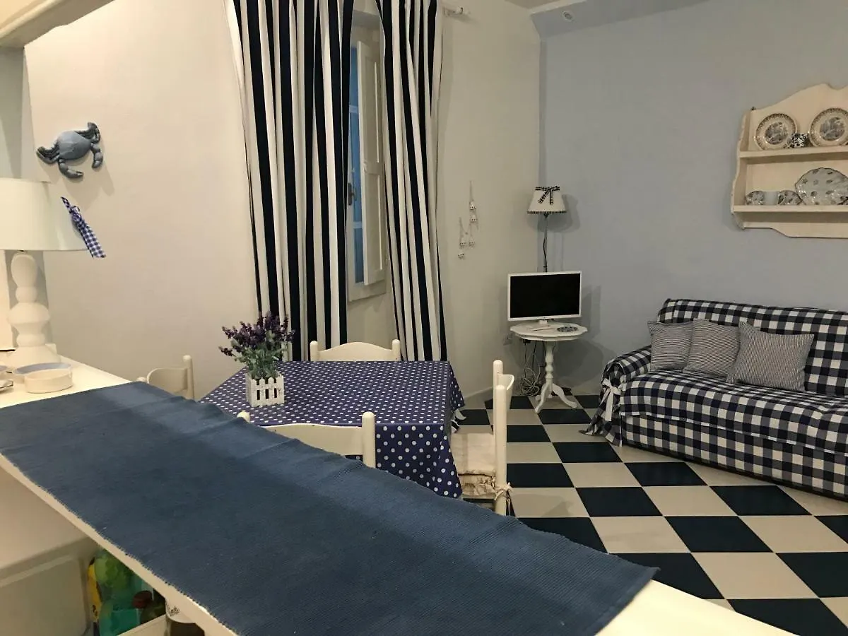 Light Blue Guest House Alghero Apartment