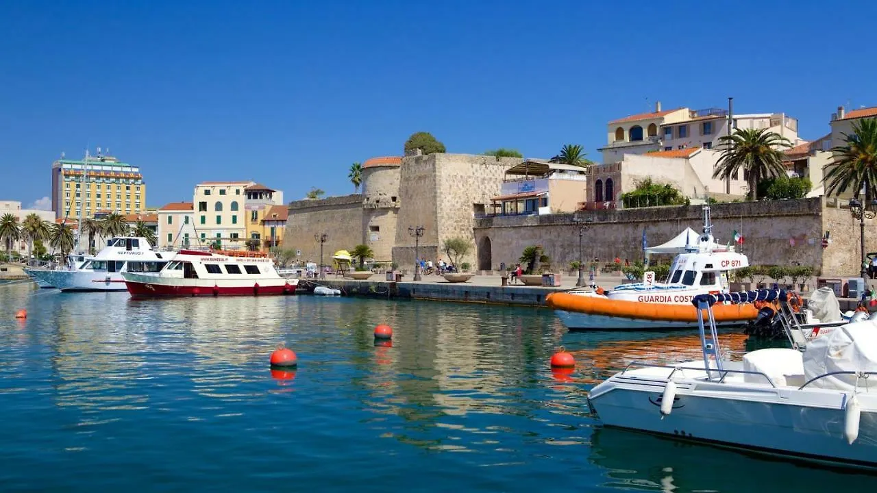 Light Blue Guest House Alghero Apartment